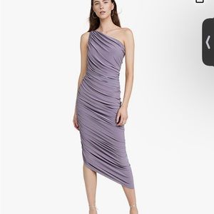 EUC Norma Kamali Diana Gown - Size L 
Powder Purple